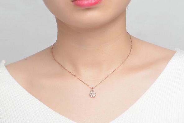 Pure silver, rose gold plated, heart-shaped pendant