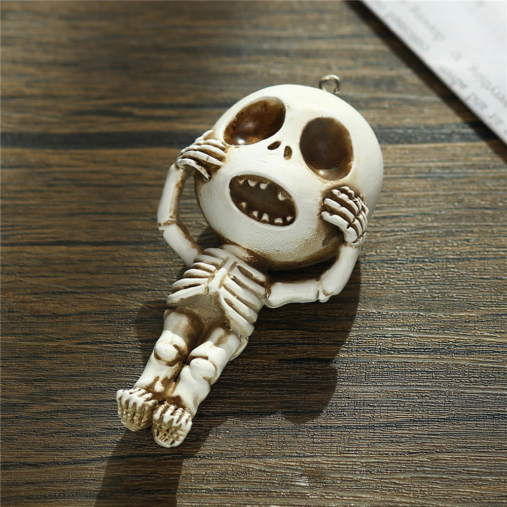 Cute Quirky Ideas Funny Face Small Skull Doll Resin Keychain Pendant