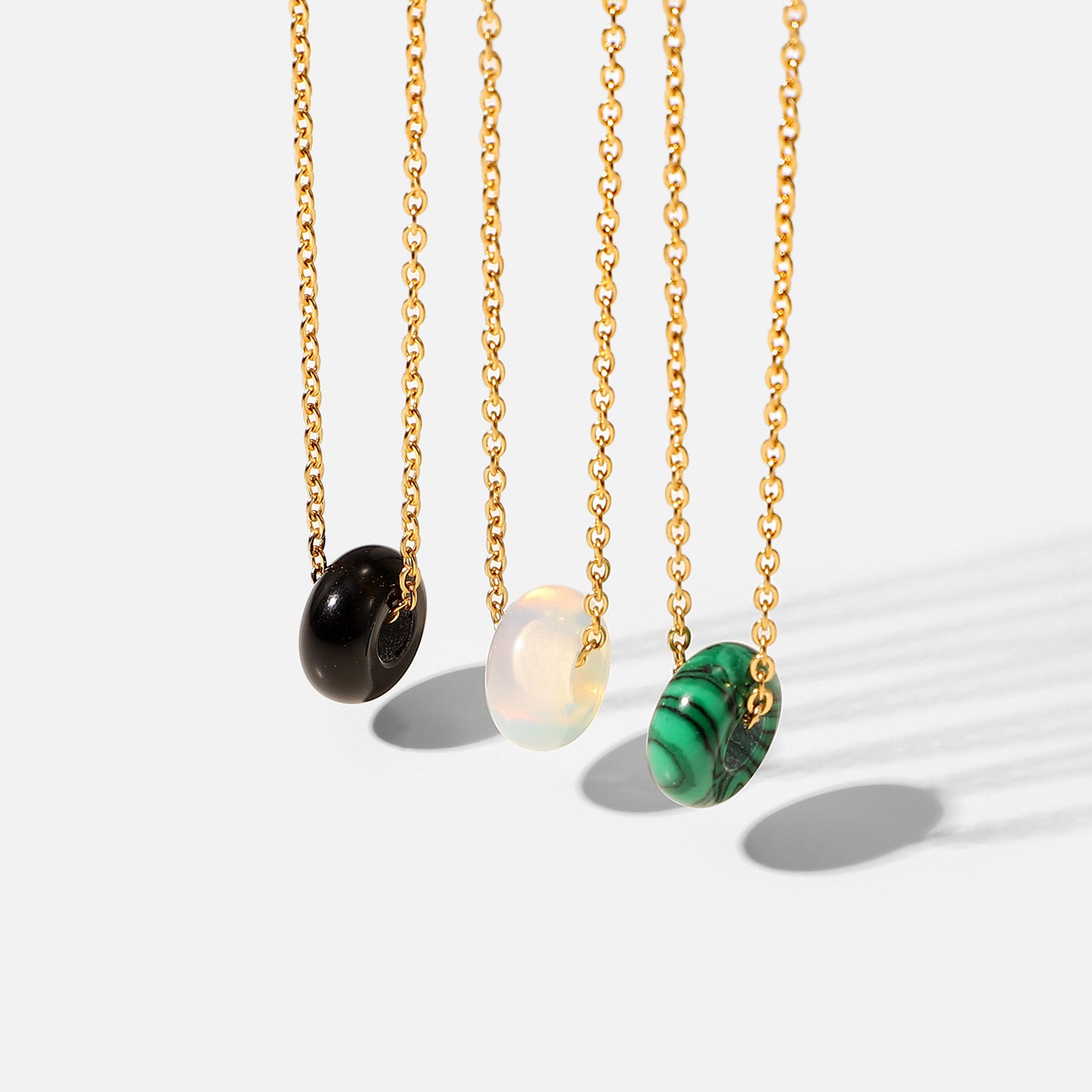 Waterproof 18K Gold Plated Stainless Steel Gift Jewelry Natural Stone Round Pendant Necklace