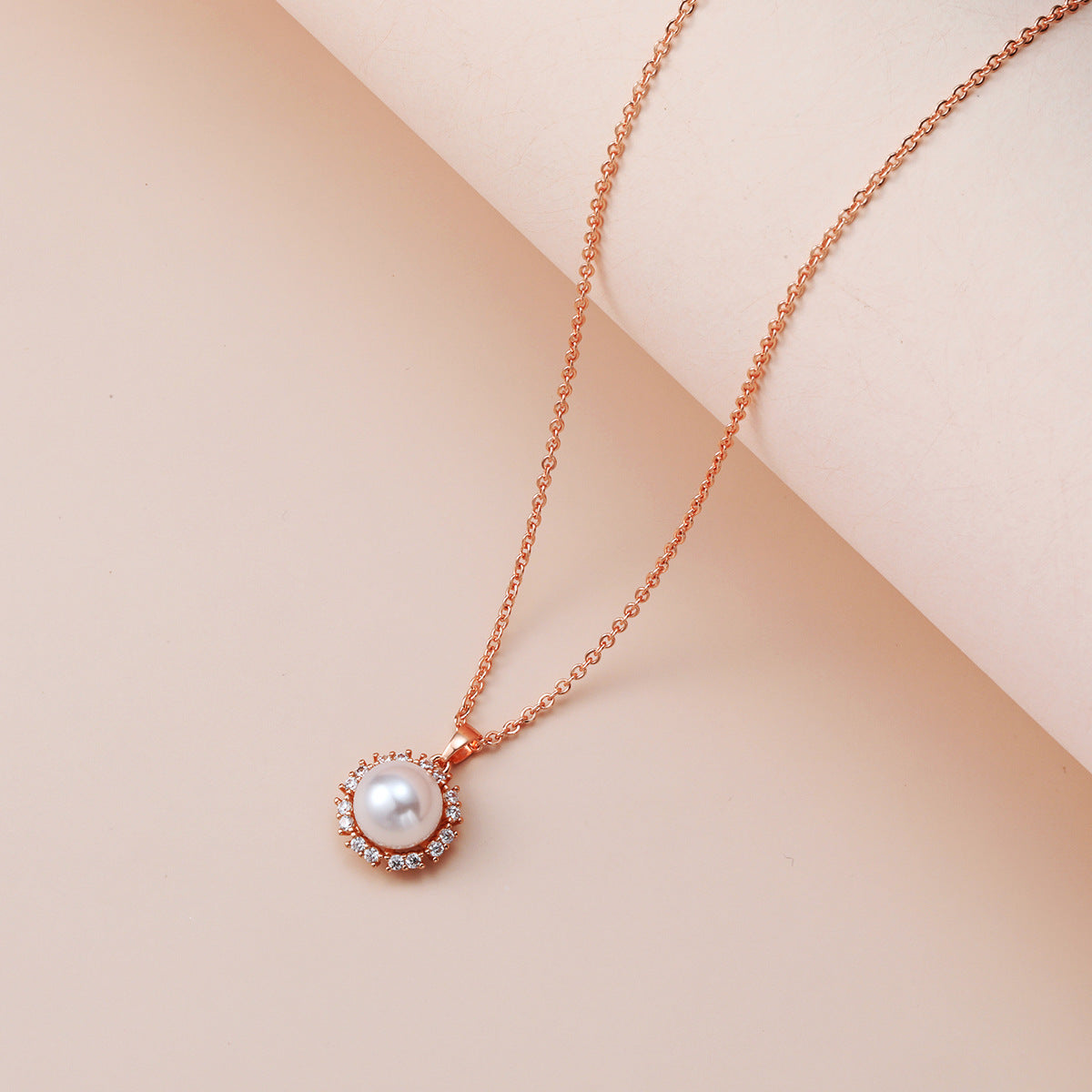 Elegant Pearl Necklace