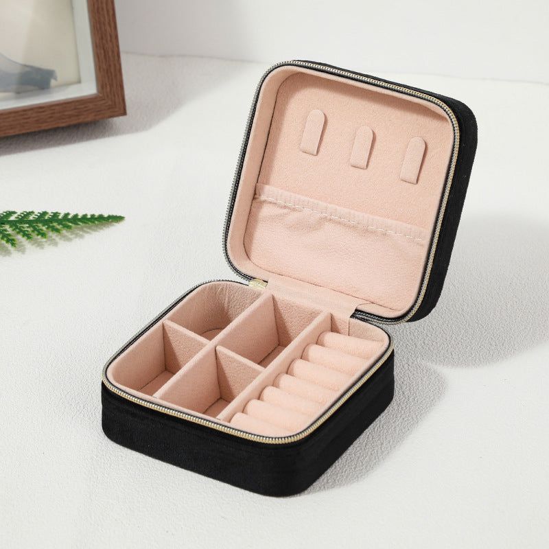 Portable Velvet Jewelry Storage Box