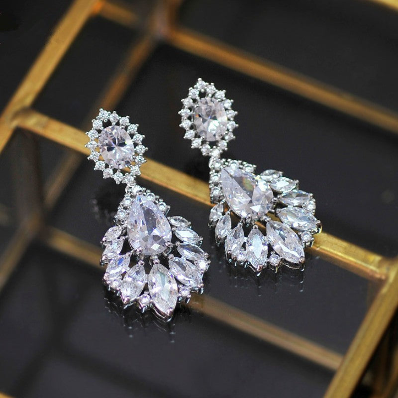 Elegant Gems Jewelry Set