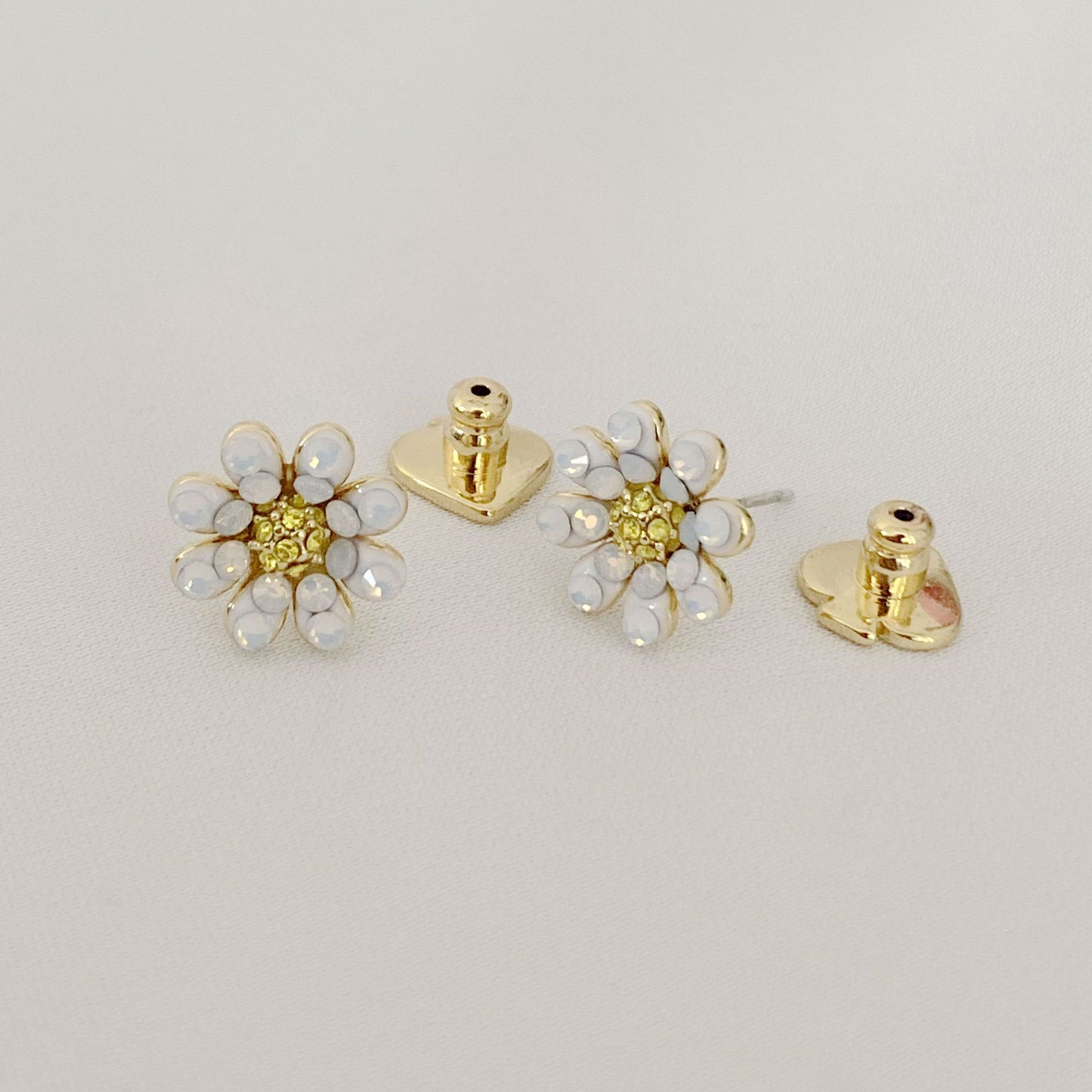 Elegant Gold Plated Daisy Flower Earrings for Women