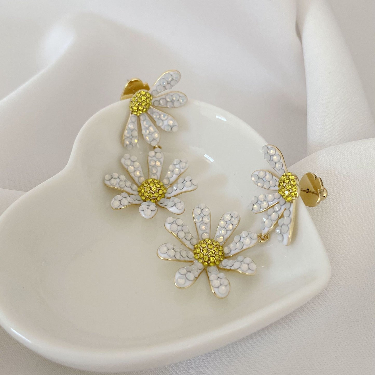 Elegant Gold Plated Daisy Flower Earrings for Women