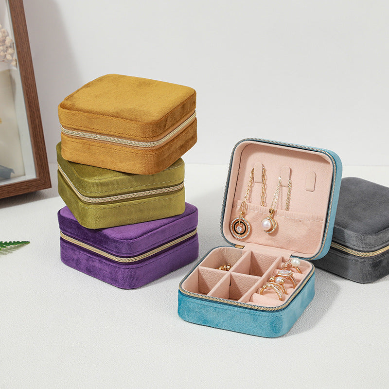 Portable Velvet Jewelry Storage Box