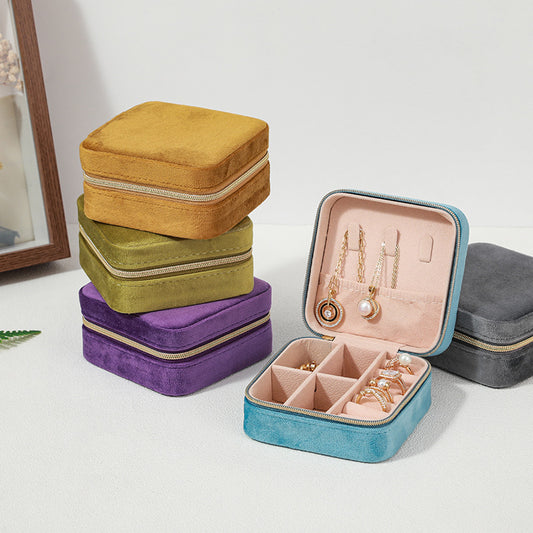 Portable Velvet Jewelry Storage Box