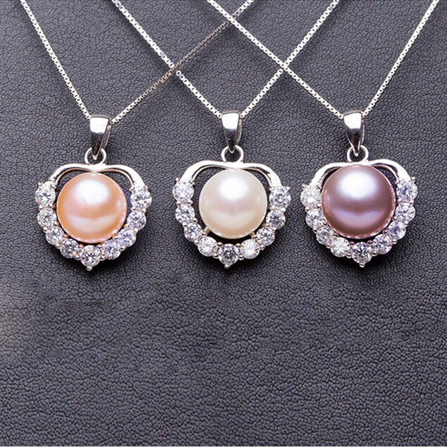 Beautiful Heart-shaped, Freshwater Pearl Pendant
